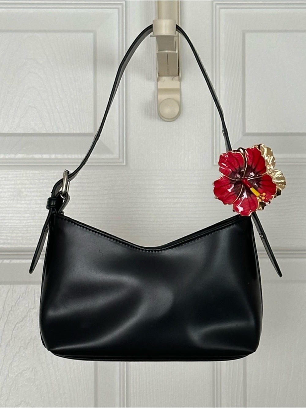 Forever21 Women's Shoulder Black Bag